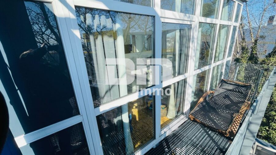 Traumhafte Maisonette-Wohnung im Penthouse-Stil mit Terrassen- und Balkonfläche - Balkon oberer Maisonettebereich